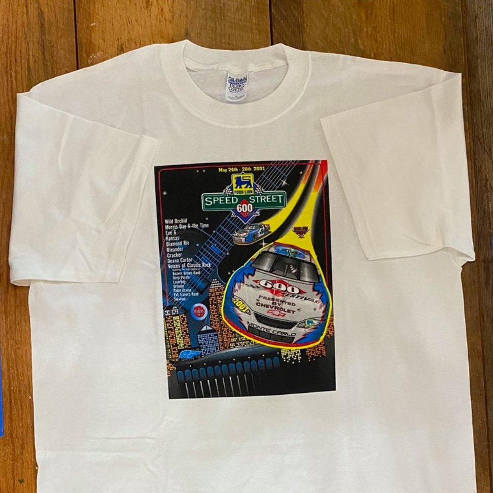 Vintage NASCAR Graphic T-Shirt Speed Street 2001